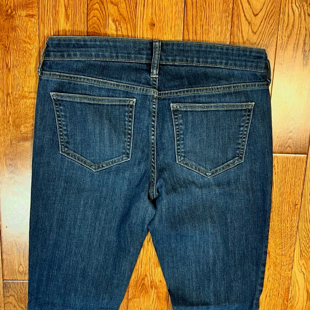 Old Navy Blue Skinny Jeans with Distressed Details New Without Tags - Picture 3 of 7